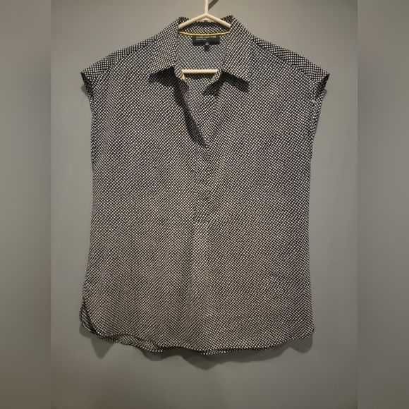 Jones New York Signature Top - Picture 1 of 5
